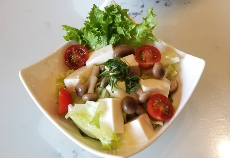 豆腐ときのこの和風サラダ　